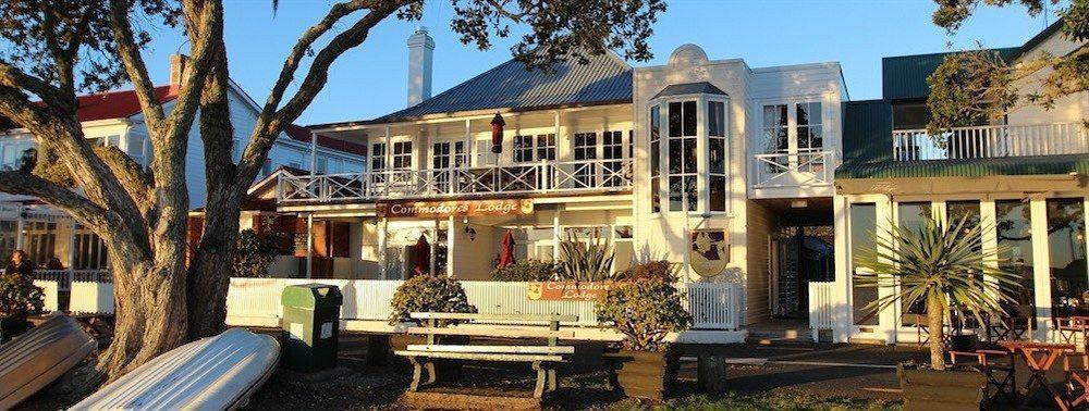 Commodores Motel 3*